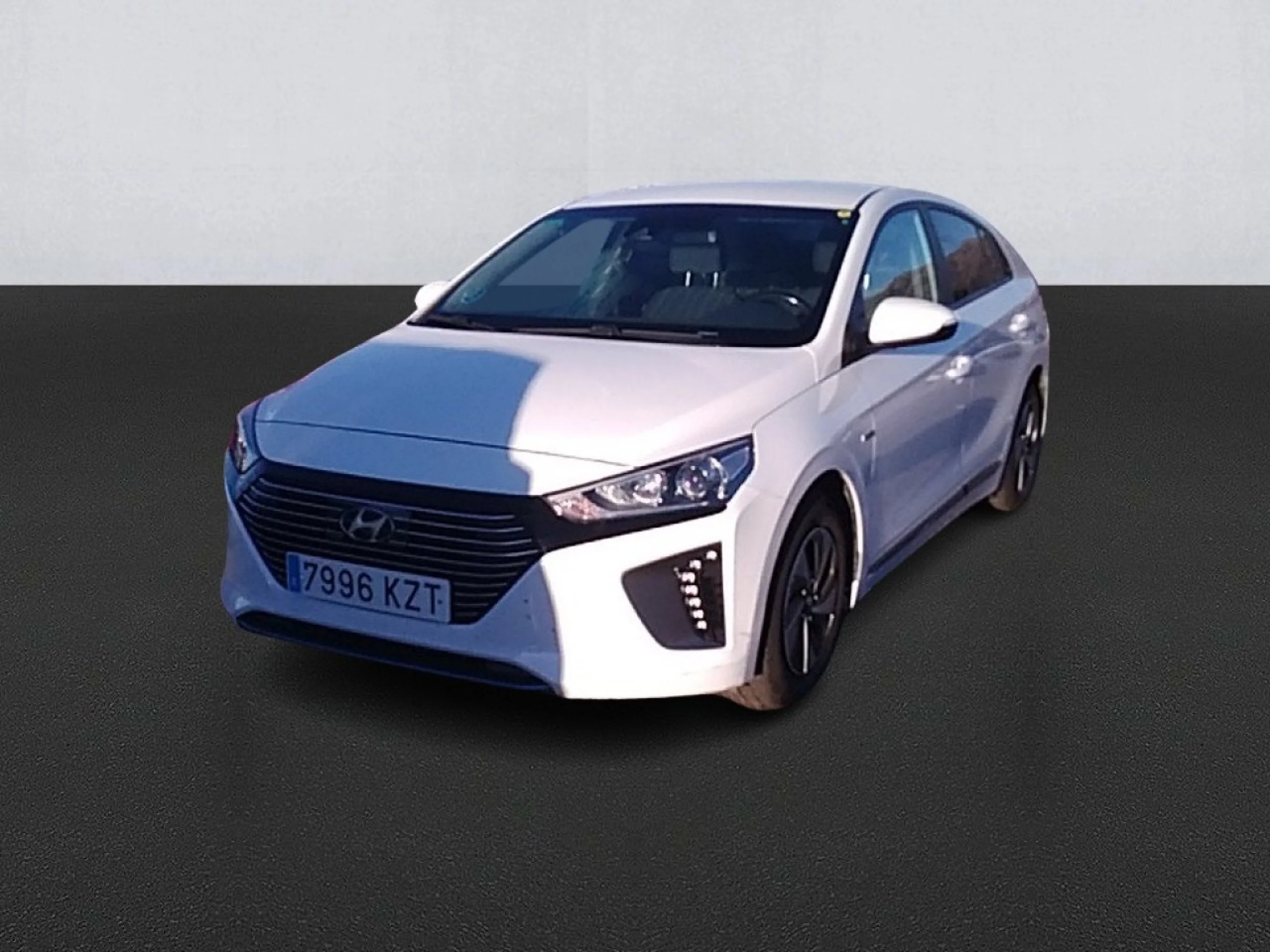 Hyundai IONIQ 1.6 GDI HEV Klass DCT - Foto 1