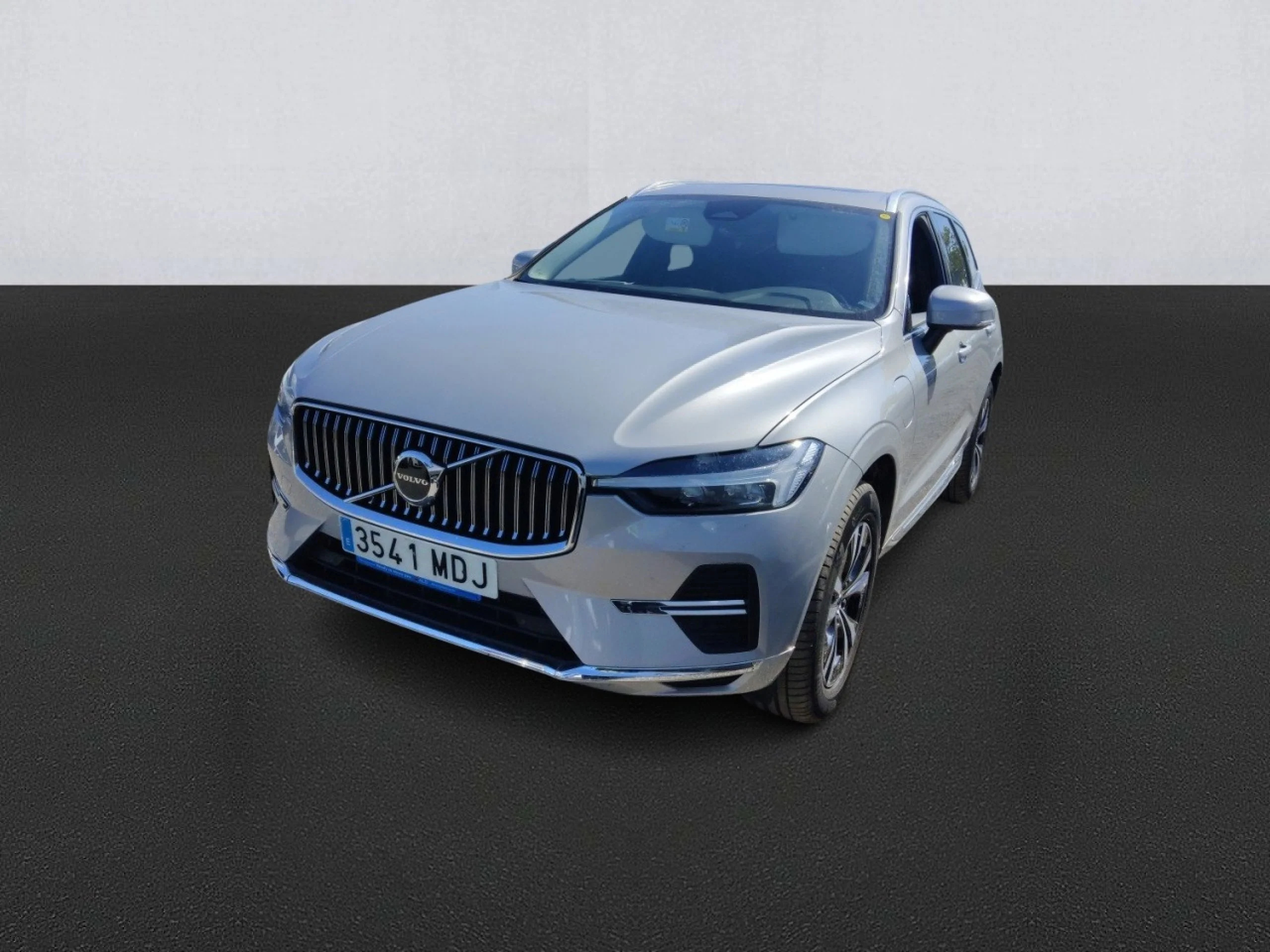Volvo XC60 2.0 T6 AWD Recharge Core Auto - Foto 1