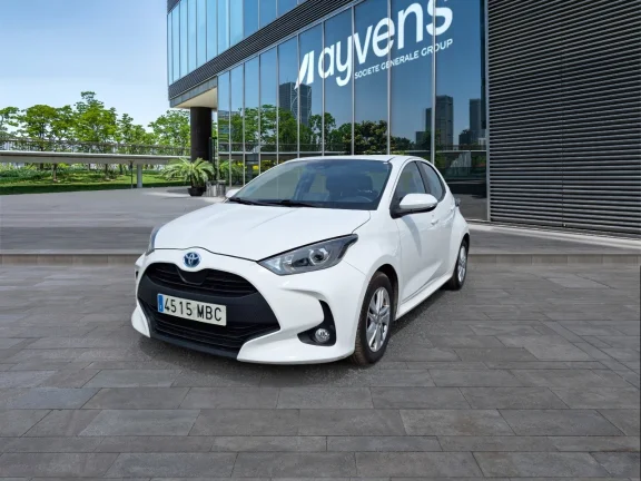 Toyota YARIS 1.5 120H Business Plus