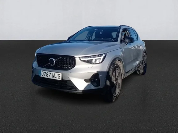 Volvo XC40 2.0 B3 G Plus Dark Auto