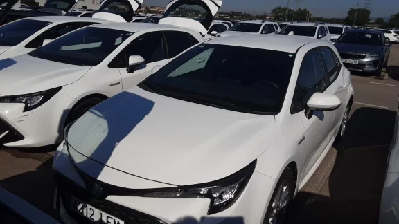 Toyota COROLLA 1.8 125H ACTIVE E-CVT