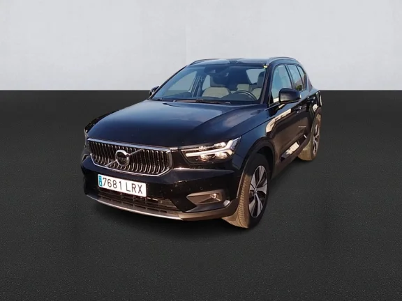 Volvo XC40 2.0 D3 Momentum Pro Auto