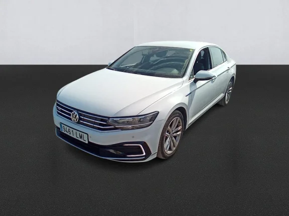 Volkswagen Passat GTE 1.4 TSI e-Power 115kW + 85kW DSG