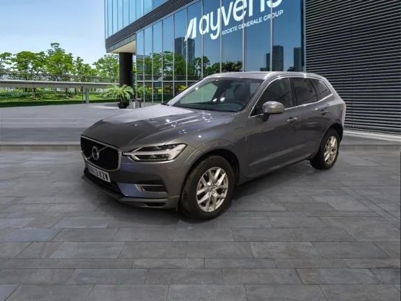 Volvo XC60 2.0 T8 AWD Momentum Auto