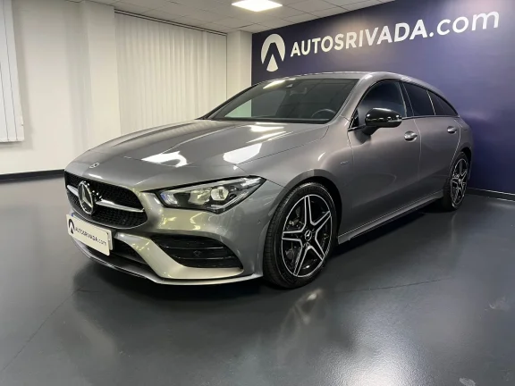 Mercedes Benz CLA CLA 200 D DCT Shooting Brake