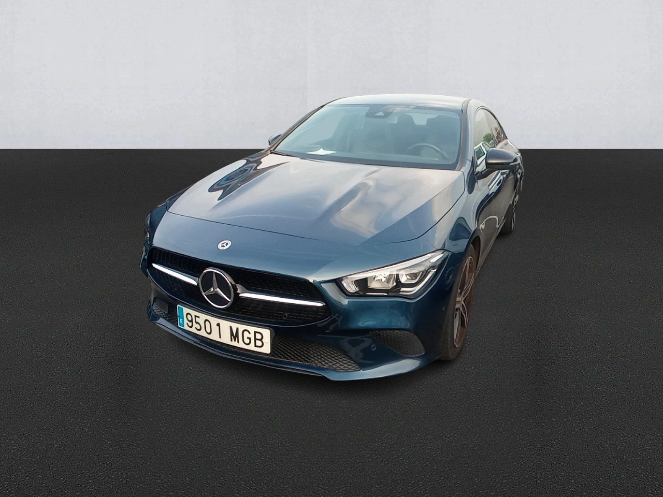 Mercedes Benz CLA CLA 180 - Foto 1