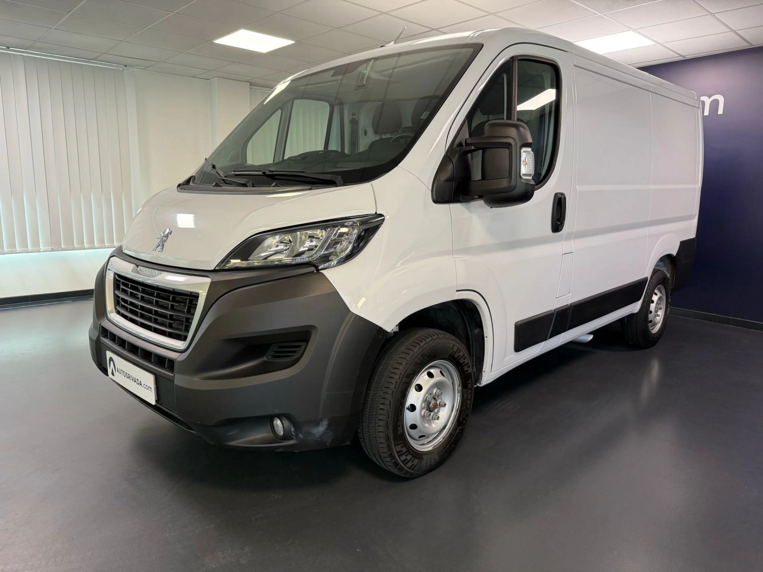 Peugeot Boxer Pack 330 L1 H1 BHDI 103kW (140CV) S&S - Foto 1
