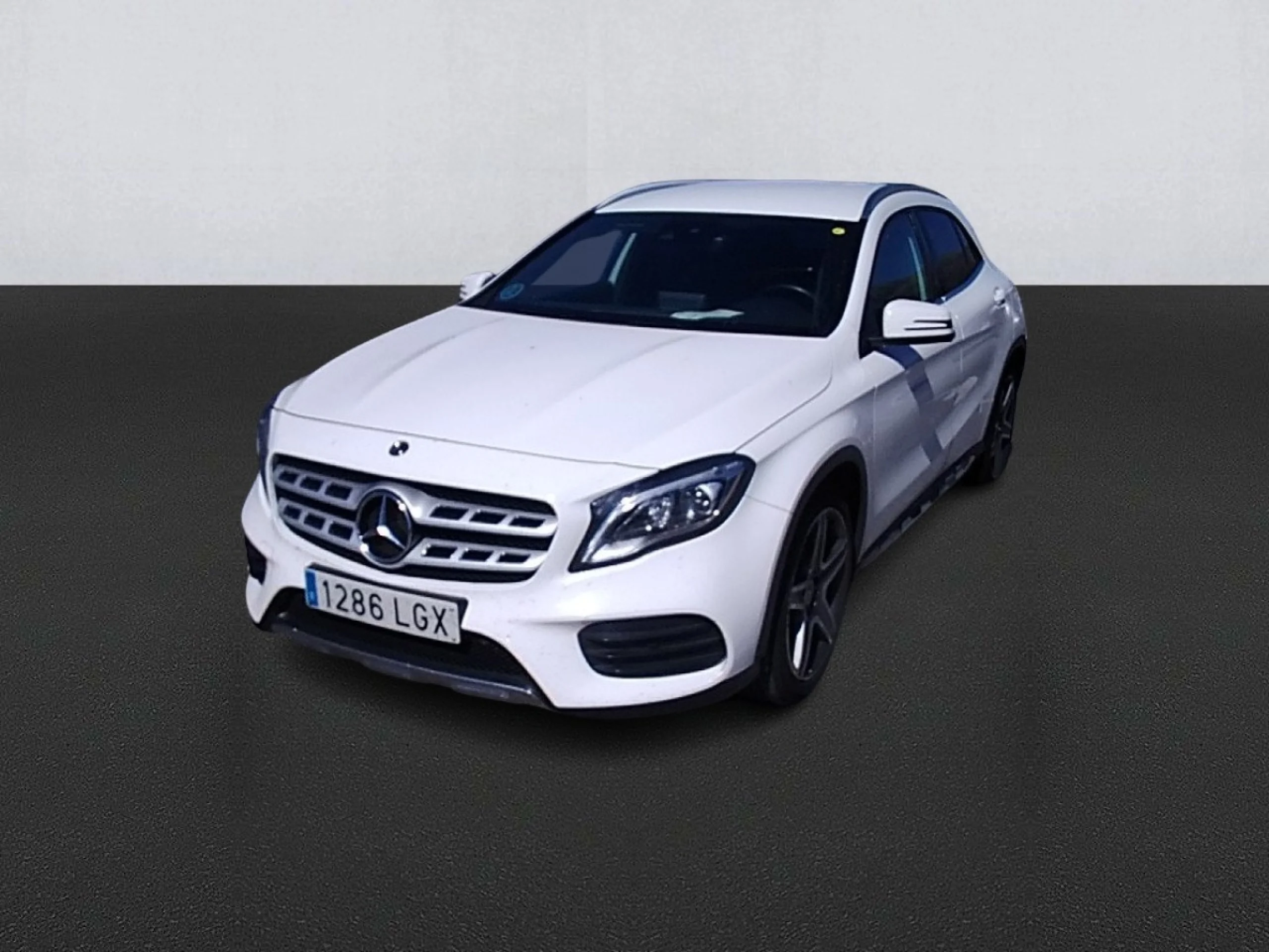 MERCEDES GLA-CLASS GLA 200 d - Foto 1