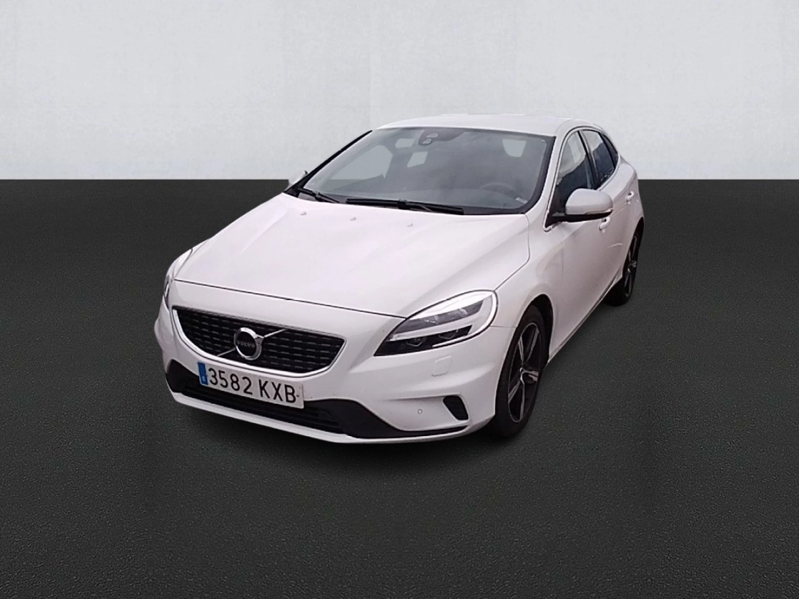Volvo V40 2.0 D3 R-Design Momentum Auto - Foto 1