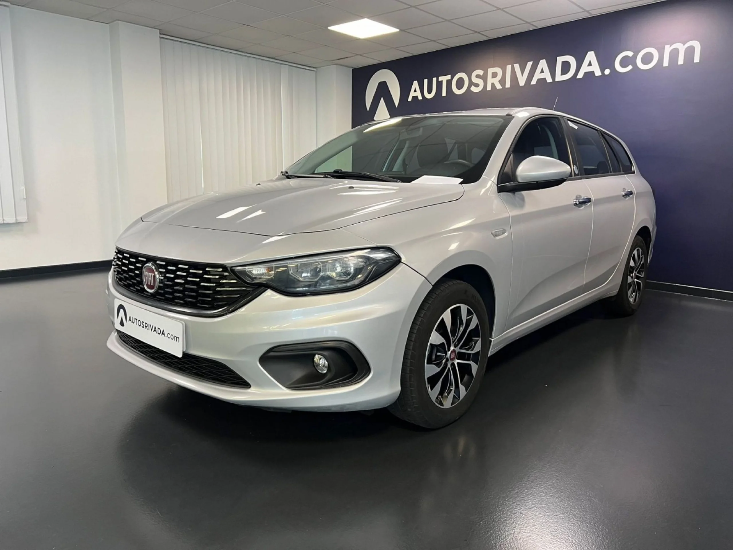 Fiat TIPO SW 1.3 Multijet 70kW (95CV) Mirror - Foto 1