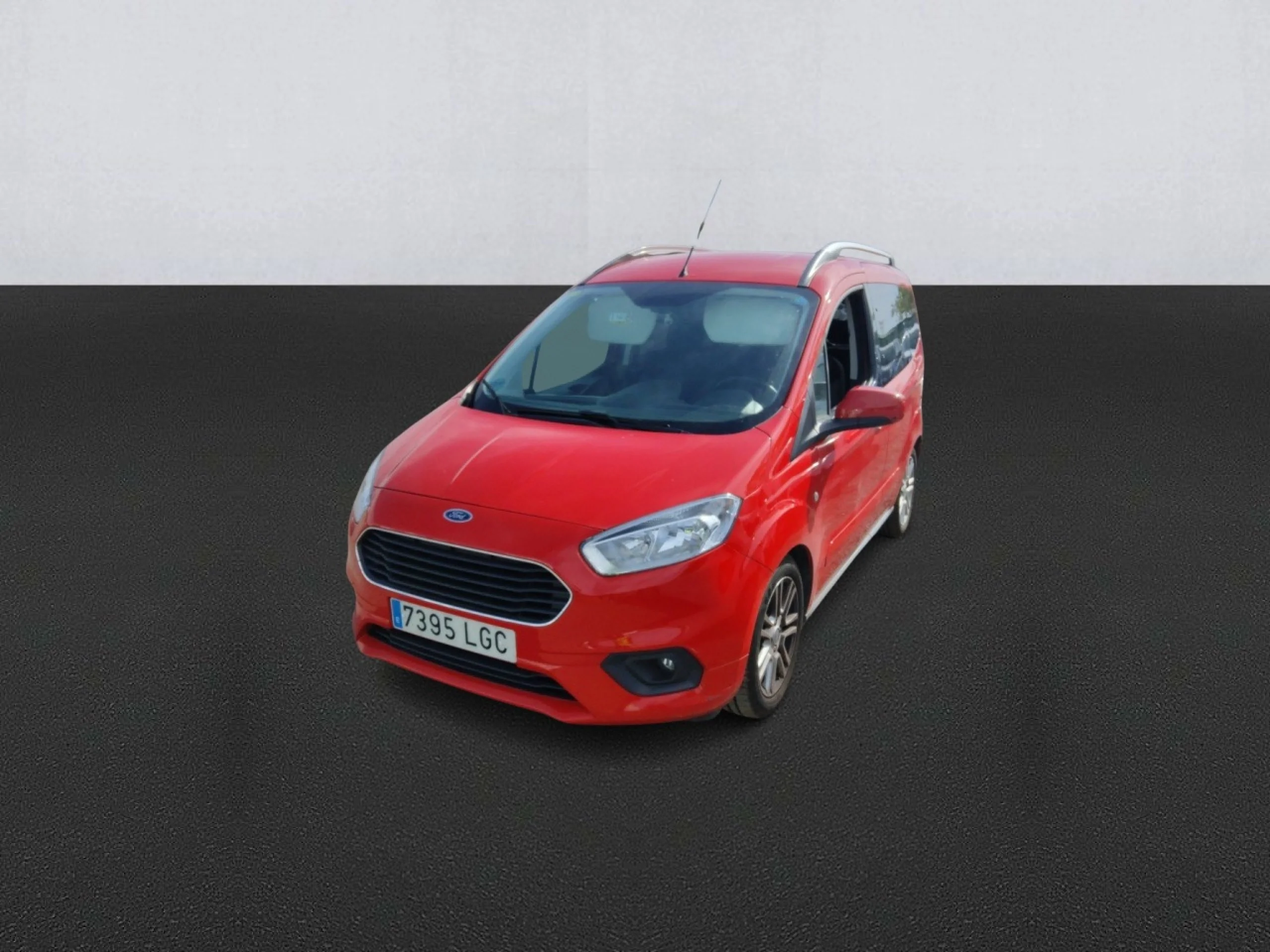 Ford TOURNEO COURIER 1.5 TDCi 74kW (100CV) Titanium - Foto 1