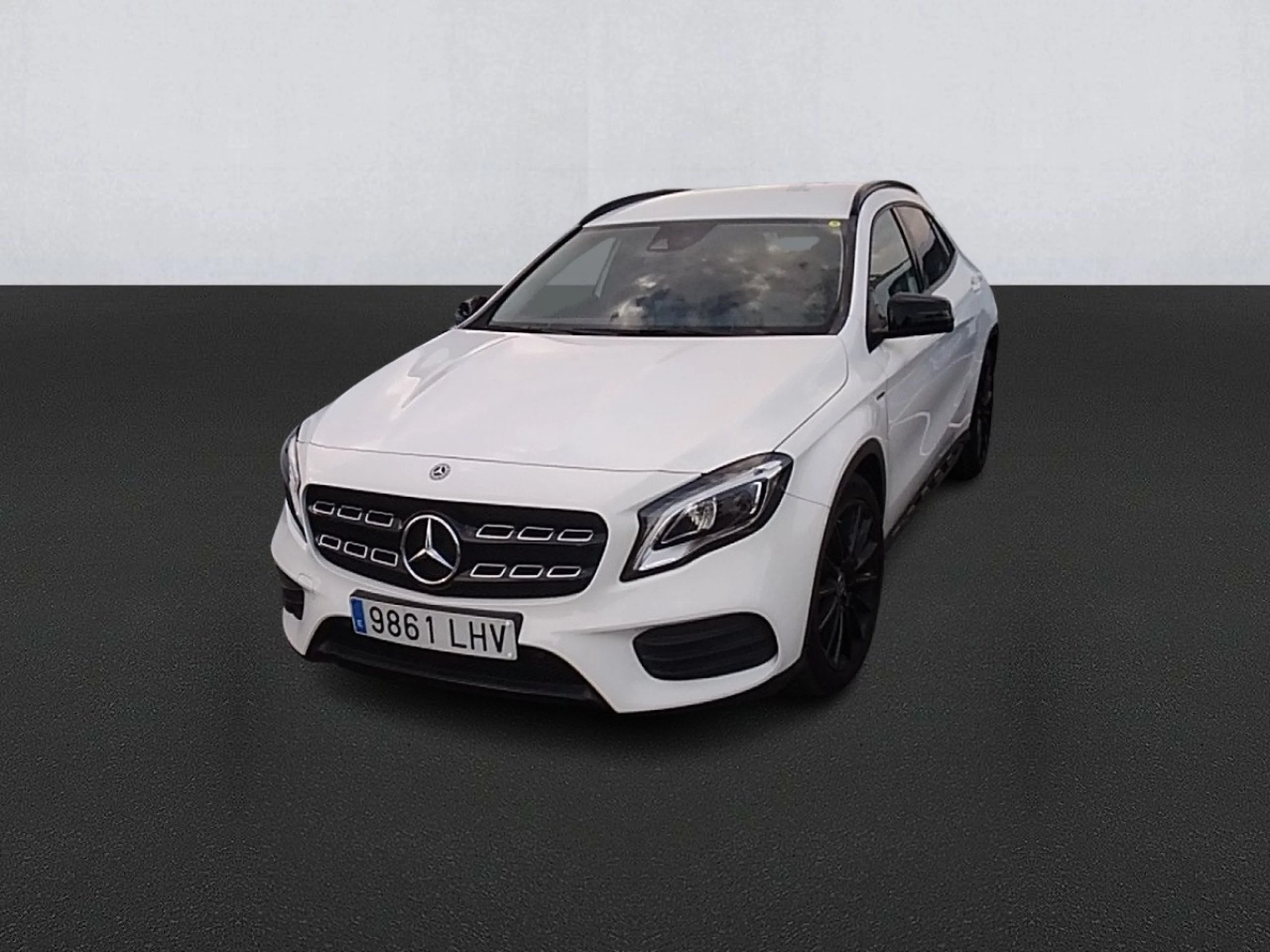 Mercedes Benz GLA-CLASS GLA 180 - Foto 1