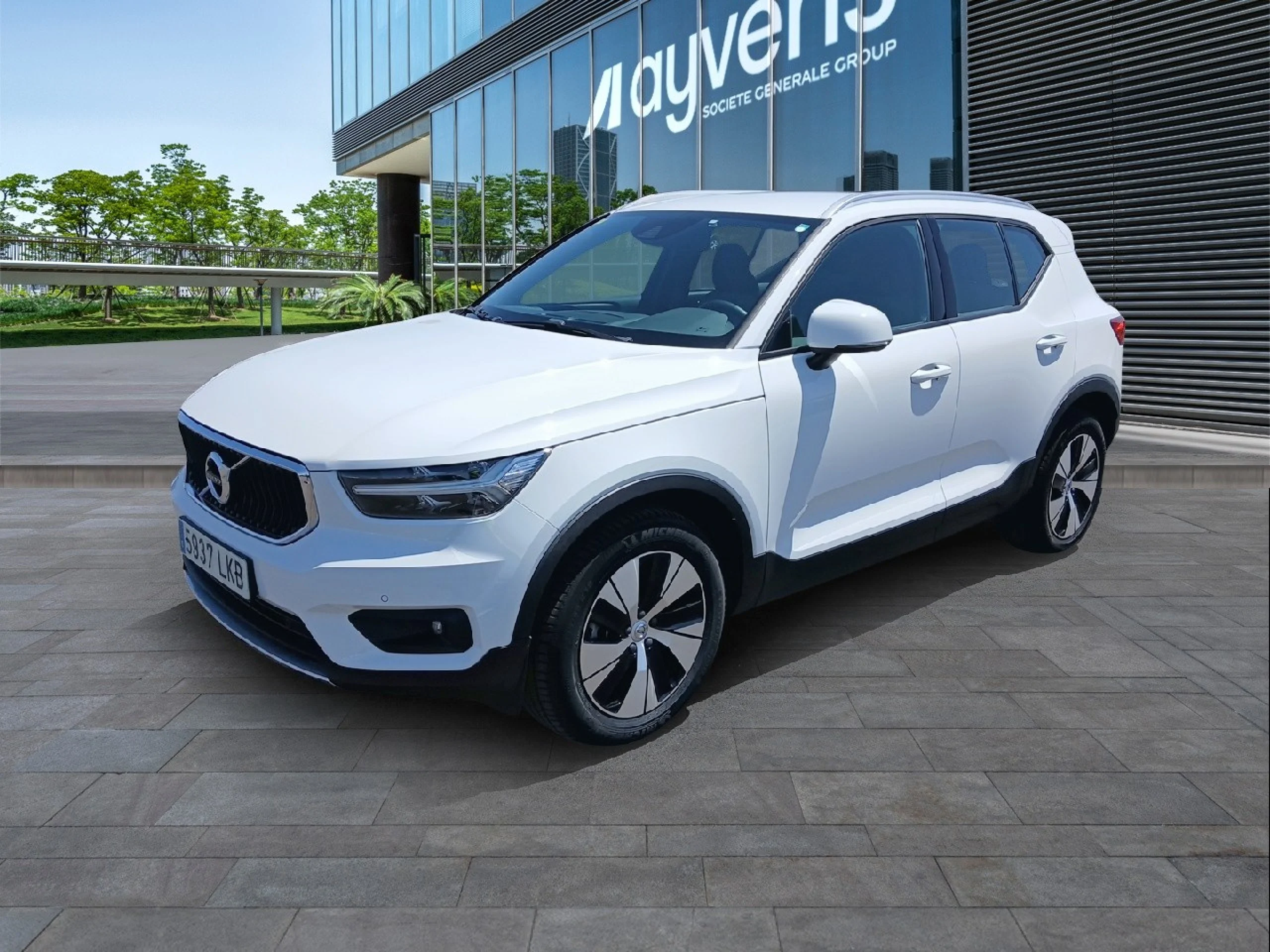 Volvo XC40 2.0 D3 Momentum Pro - Foto 1