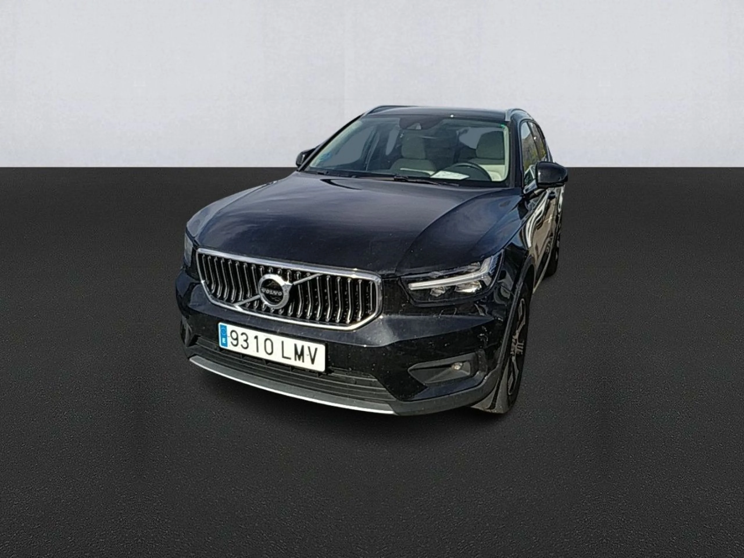 Volvo XC40 2.0 B4 G Inscrption Auto - Foto 1