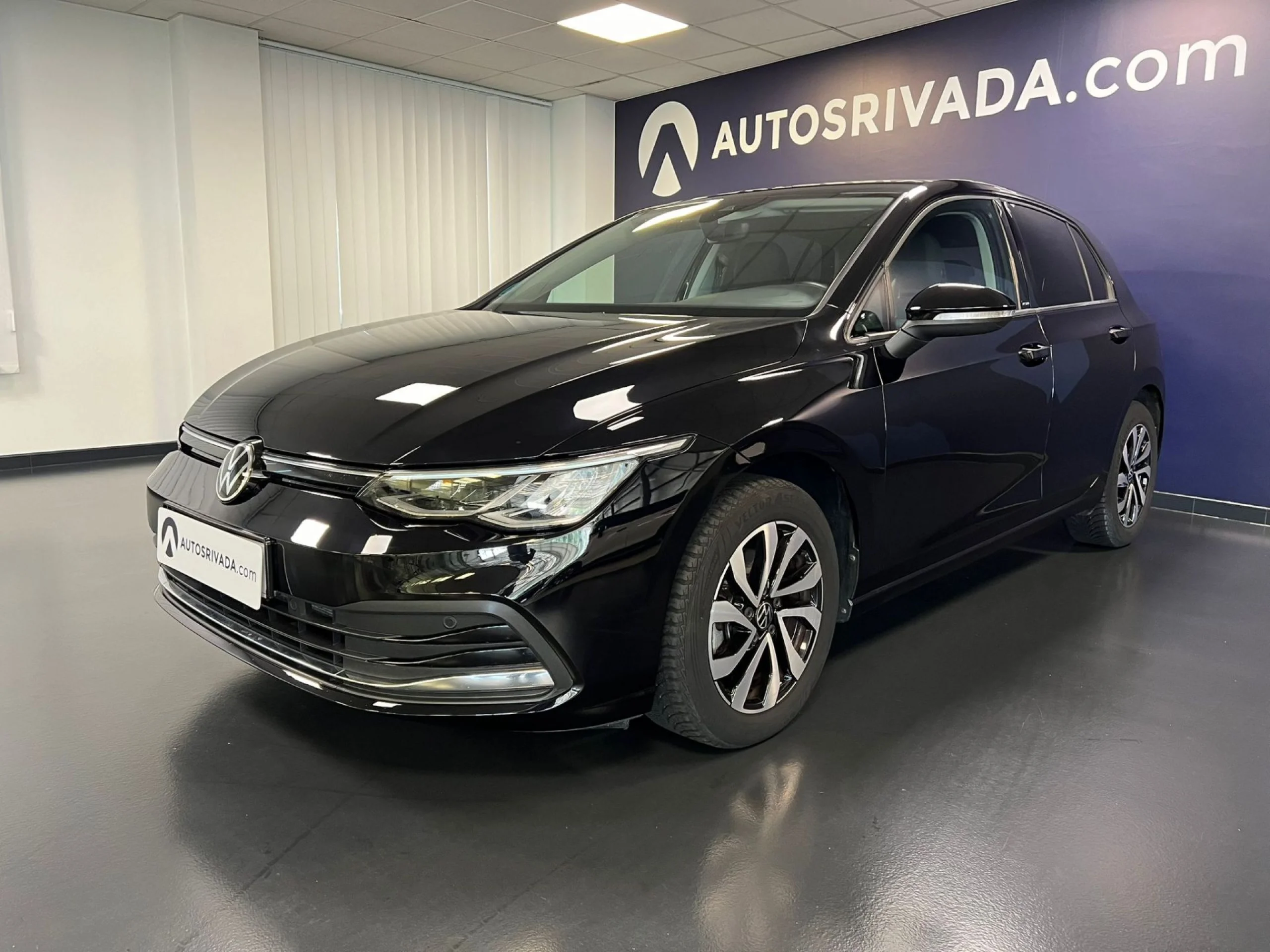 Volkswagen Golf 1.0 TSI 81kW (110CV) - Foto 1