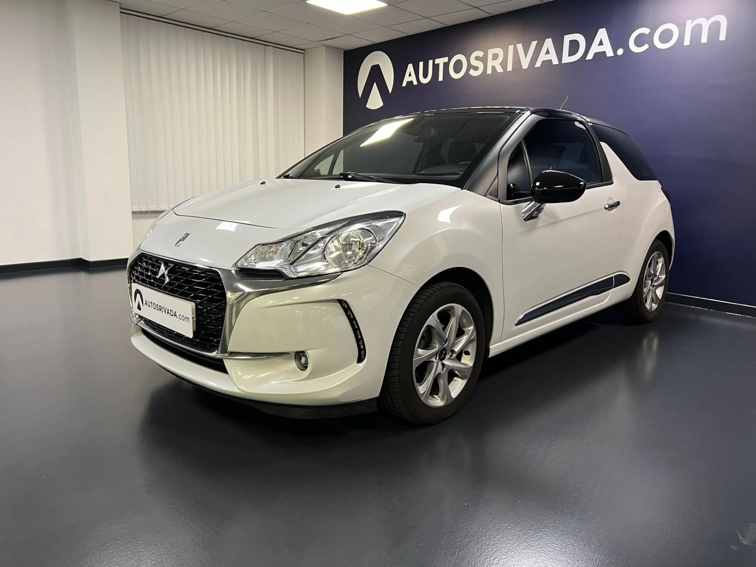 DS DS 3 BlueHDi 73kW (100CV) S&S Style - Foto 1