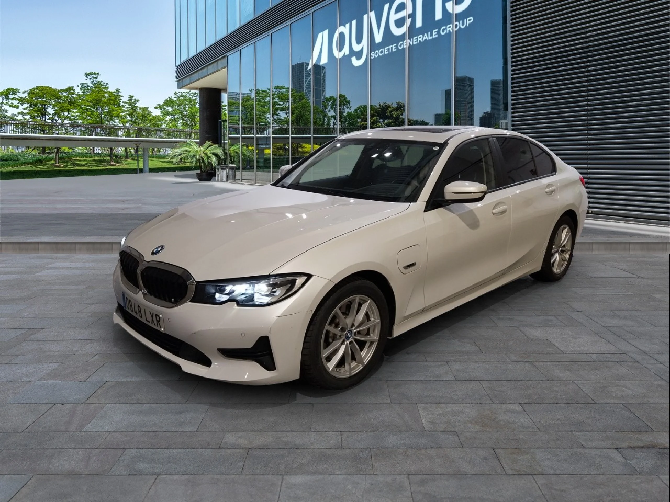 BMW SERIES 3 330e - Foto 1