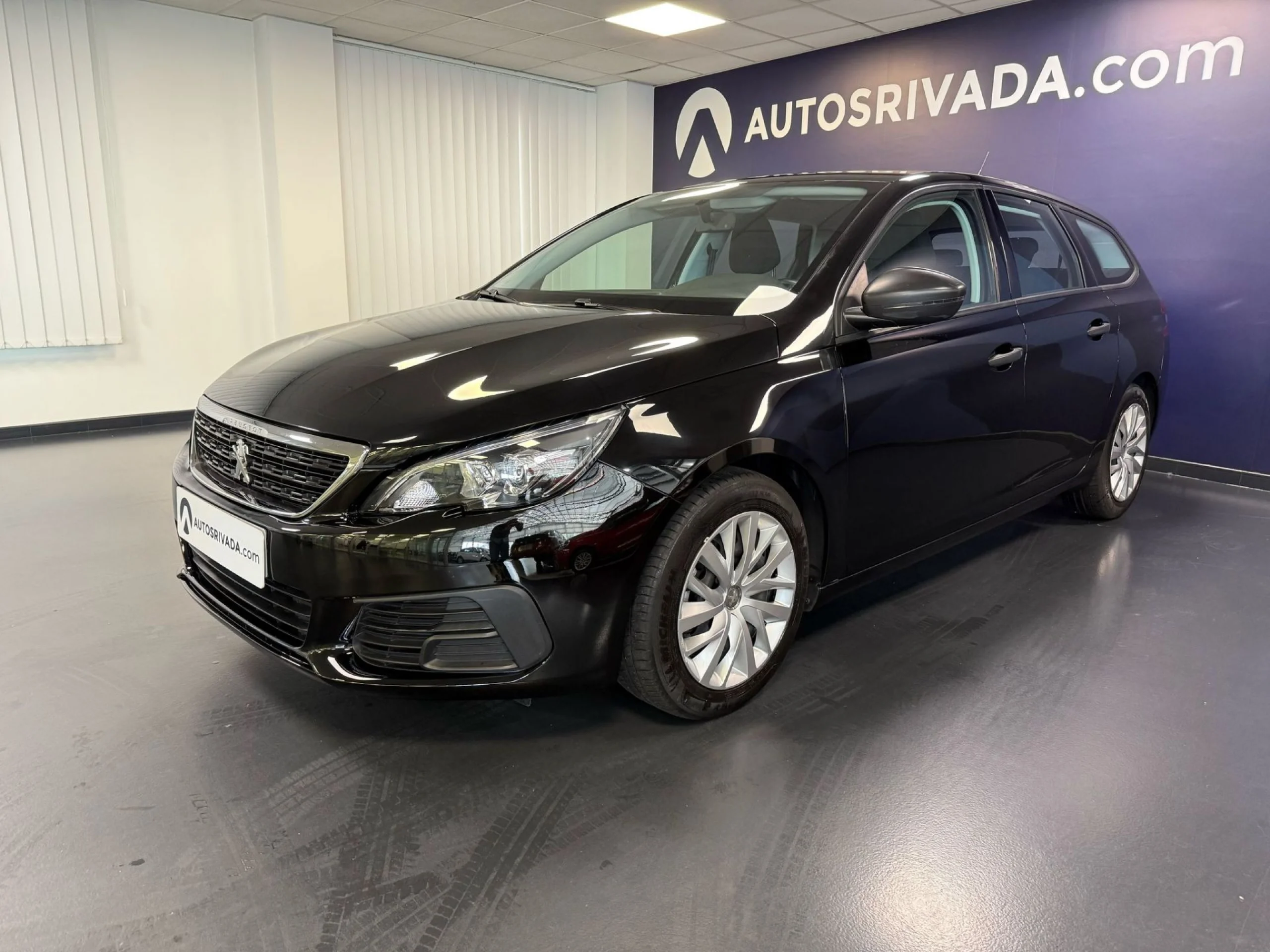 Peugeot 308 SW Access BlueHDi 100 S&S 6 Vel. MAN - Foto 1