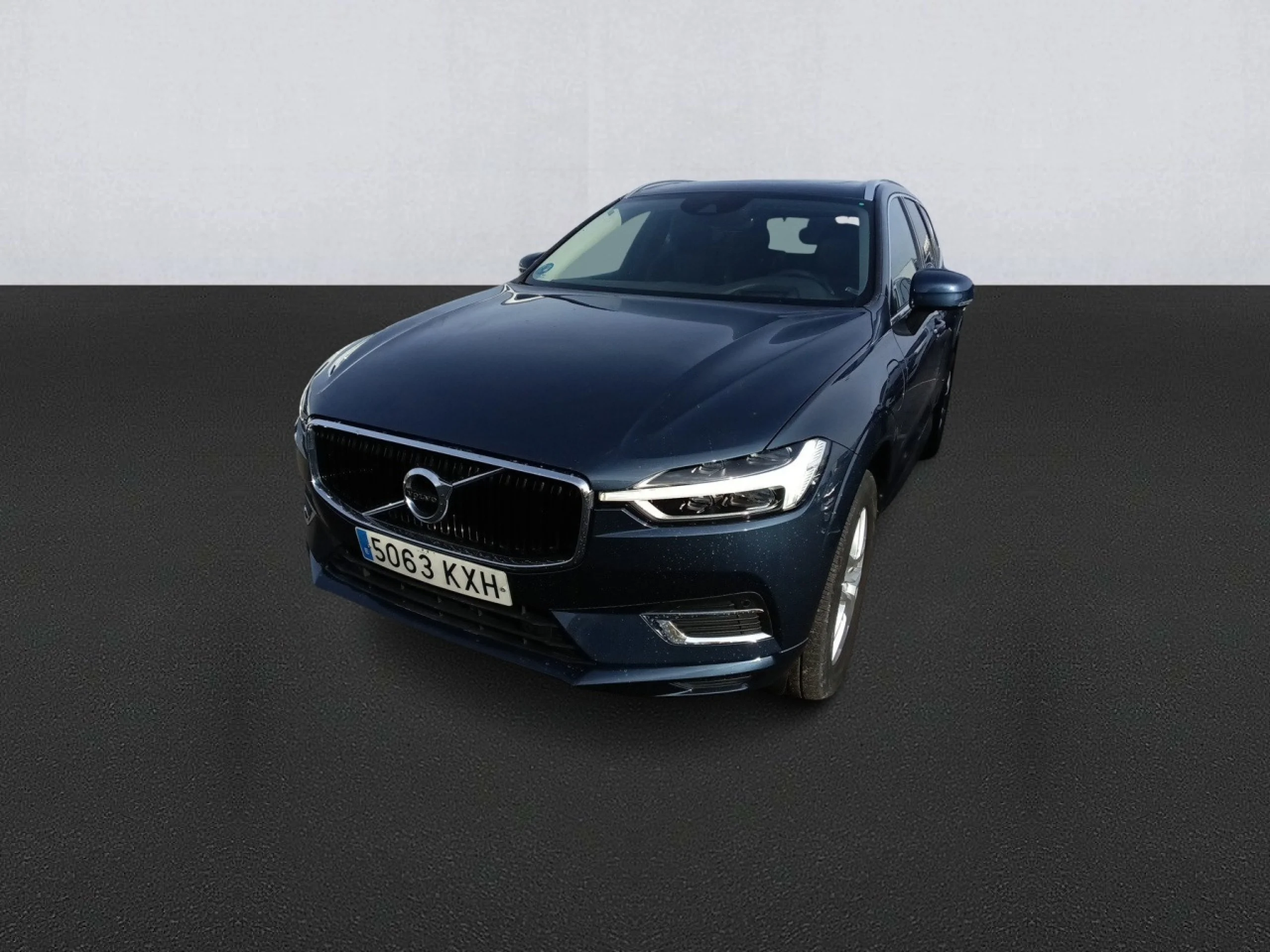 Volvo XC60 2.0 T8 AWD Momentum Auto - Foto 1