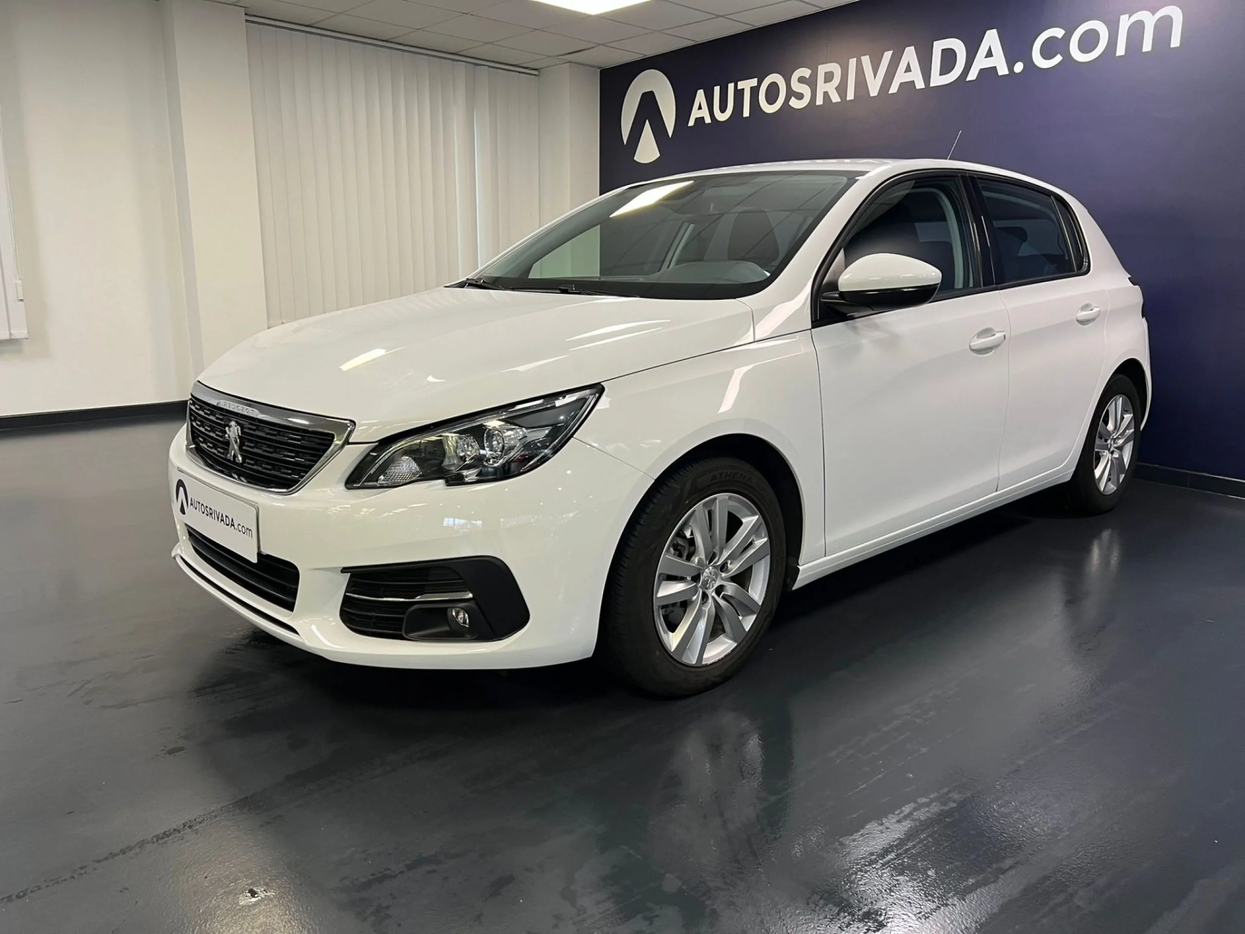 Peugeot 308 5P Active Pack BlueHDi 130 S&S MAN - Foto 1