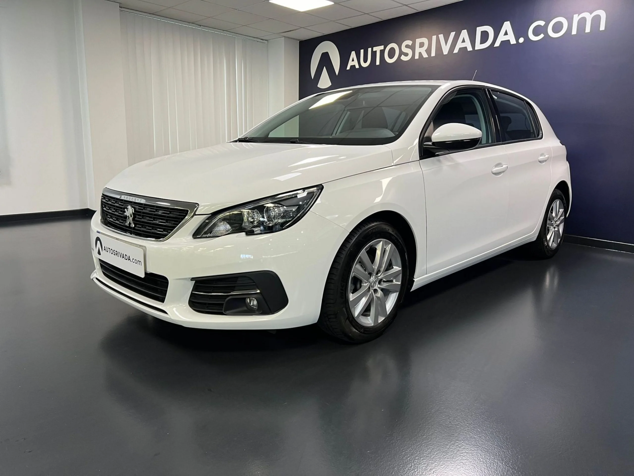 Peugeot 308 5P Active Pack BlueHDi 100 S&S - Foto 1