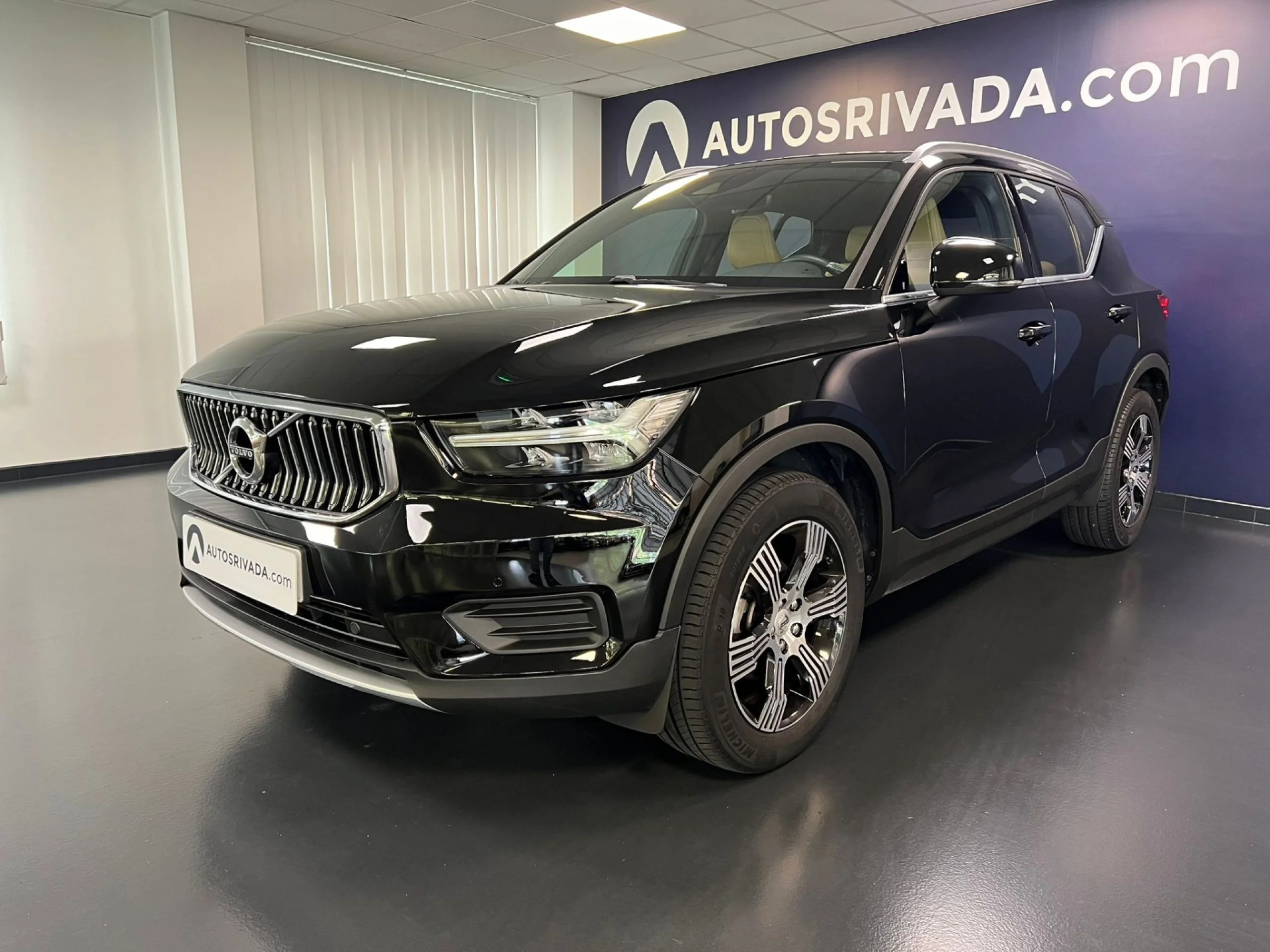 Volvo XC40 2.0 D3 Inscription - Foto 1