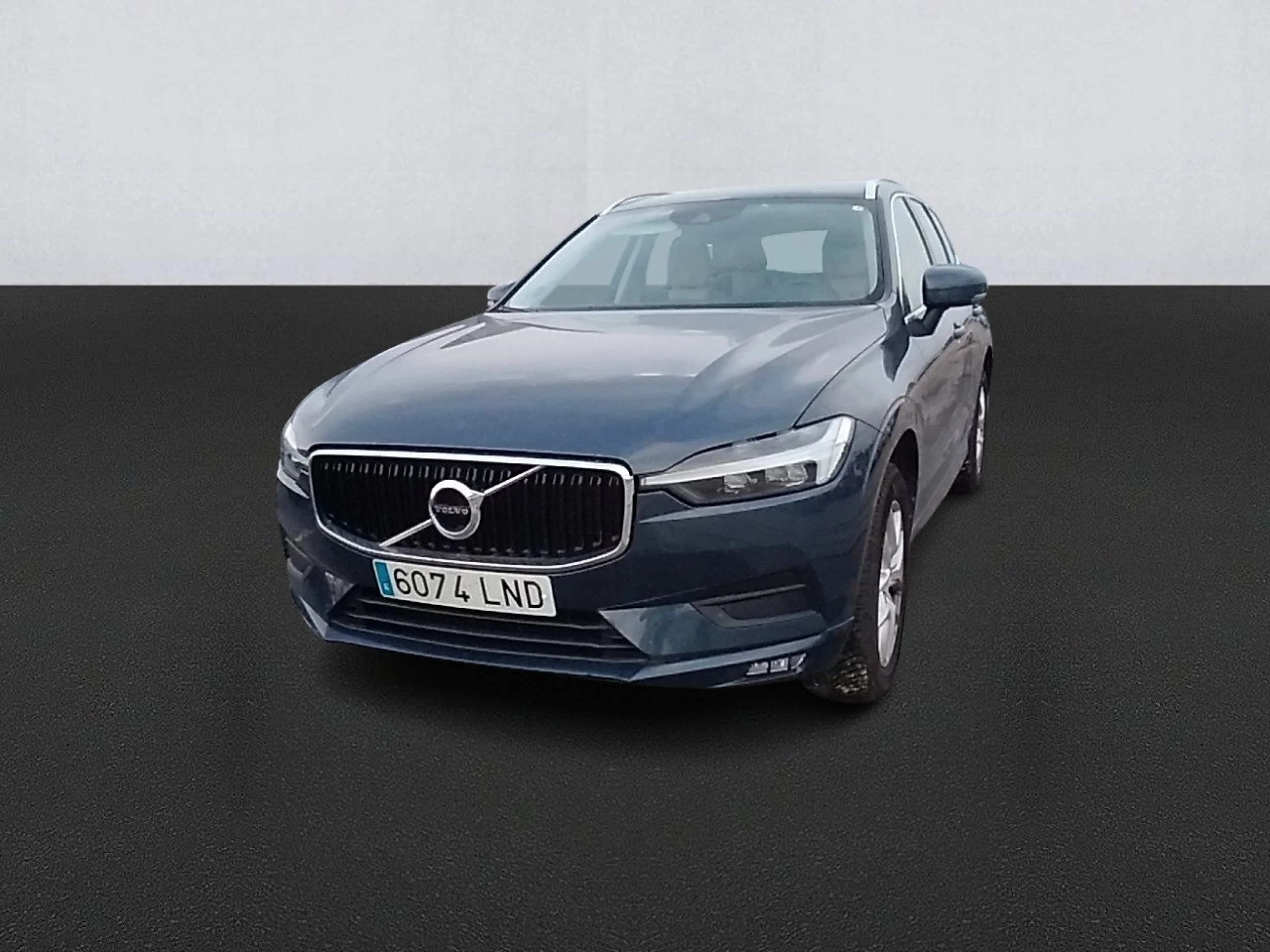 Volvo XC60 2.0 B4 D Momentum Pro Auto - Foto 1