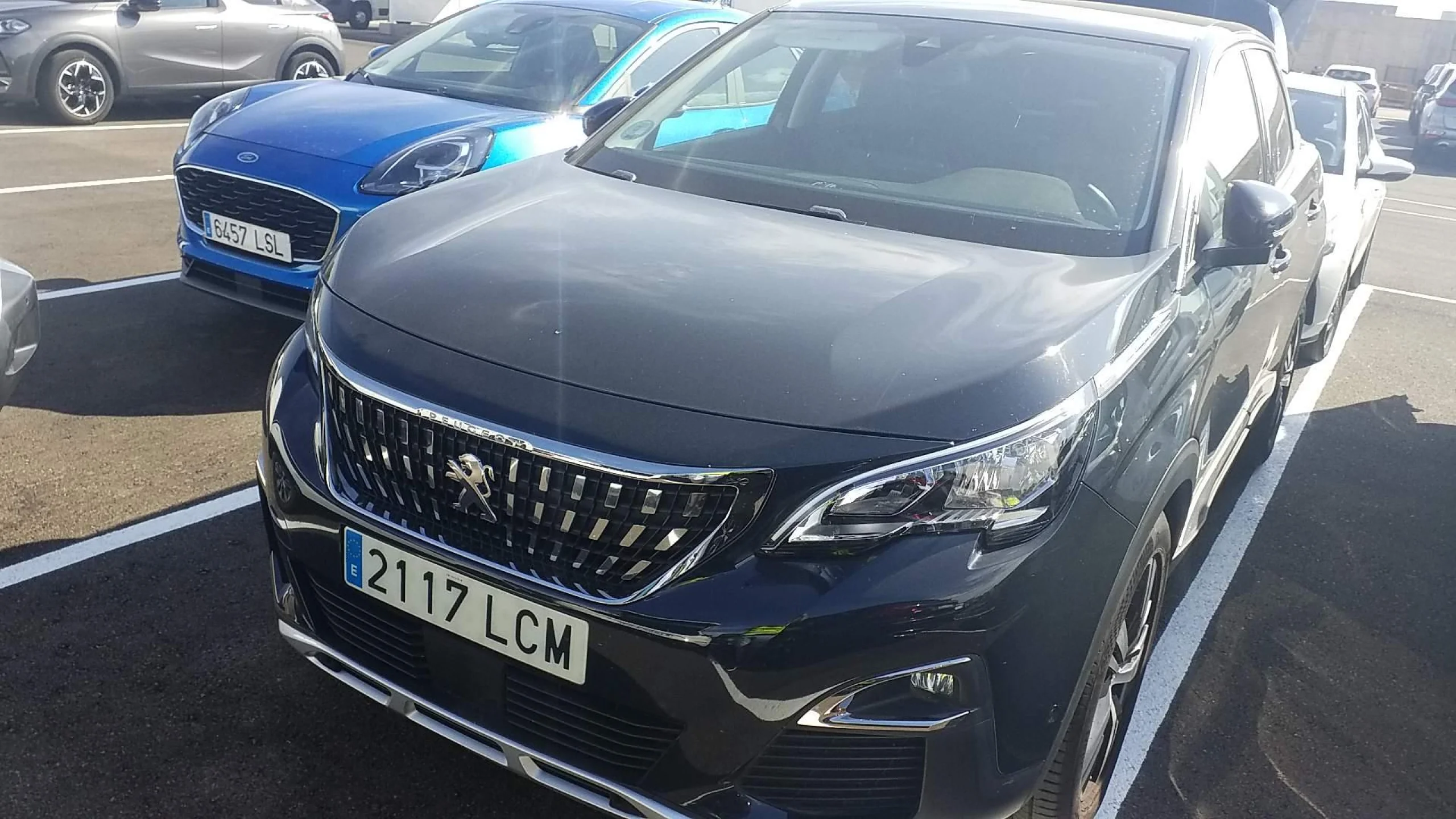 Peugeot 3008 Allure BlueHDi 96kW (130CV) S&S EAT8 - Foto 1