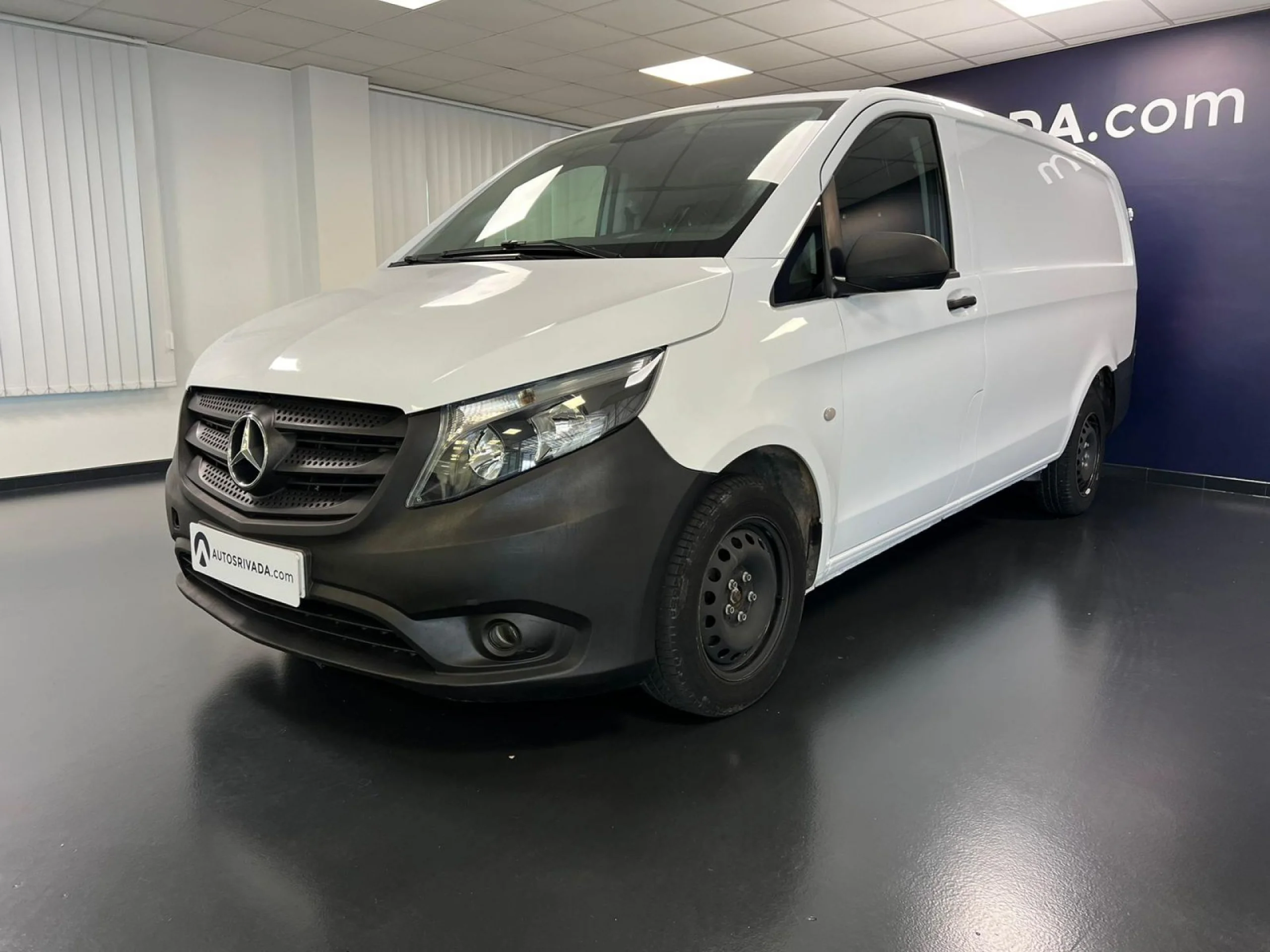 Mercedes Benz Vito 110 CDI TD Larga - Foto 1