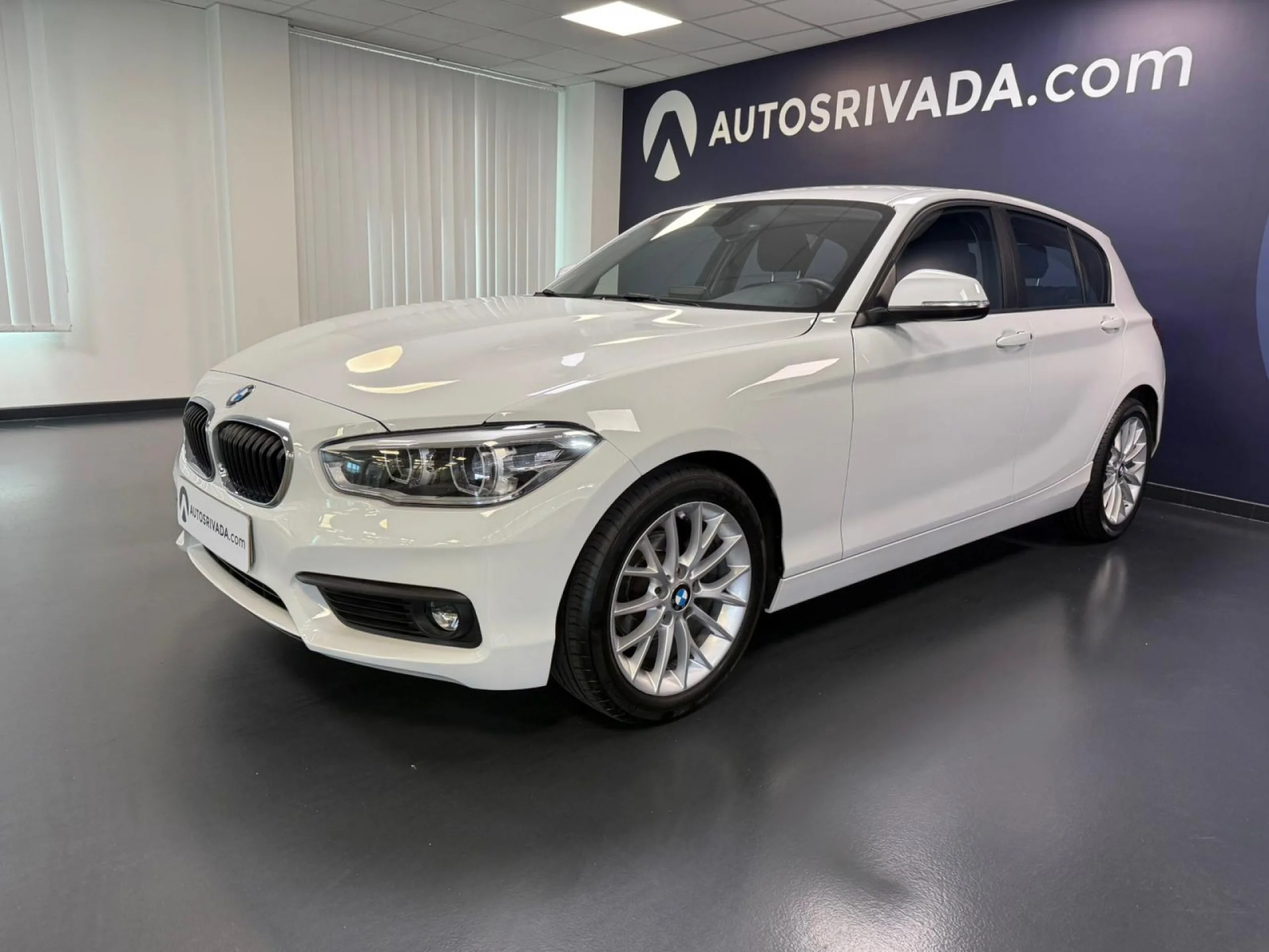 BMW Serie 1 118d - Foto 1
